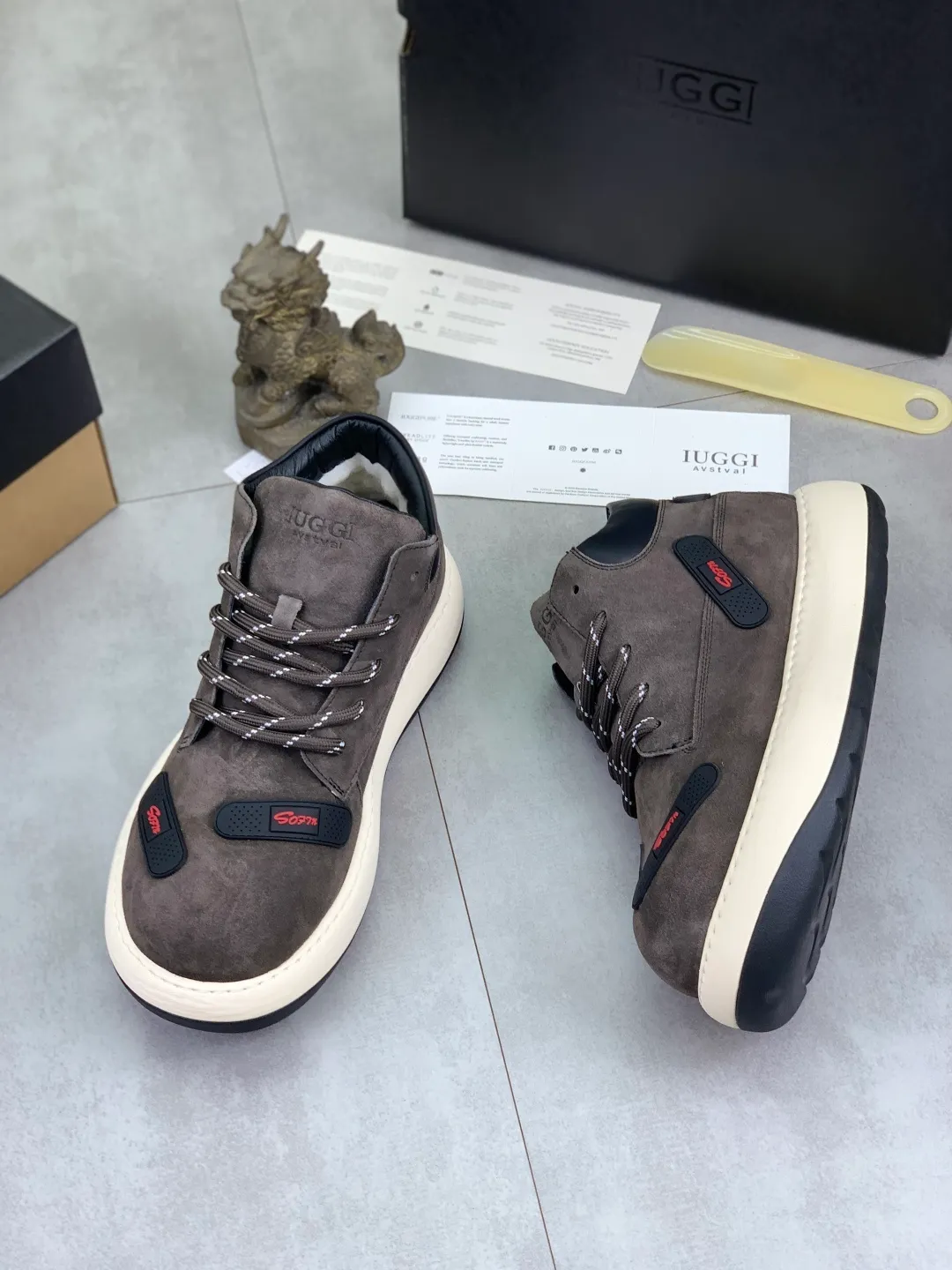 Men's men's shoes 💰P660 New arrival 🆕🆕🆕 IUGGI winter 🎄Q version ugly band-aid rhubarb boots men's trendy brand matte leather Martin boots high-top thick-soled big-toe shoes original designer cock-toe boots winter new retro men's shoes trendy and fashionable thick-soled bread shoes non-slip and wear-resistant Size: 39-44